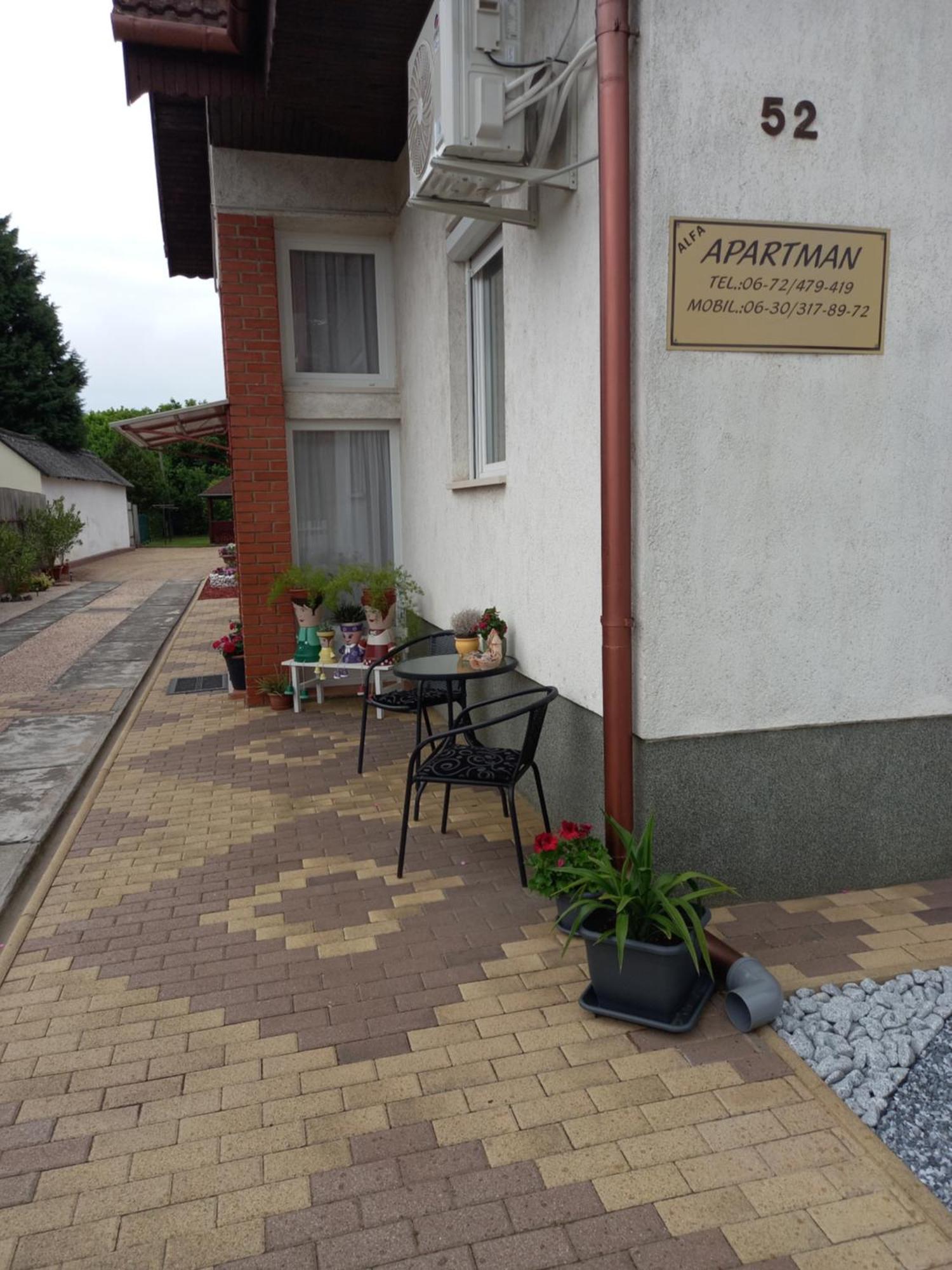 Alfa Apartman Harkány Esterno foto